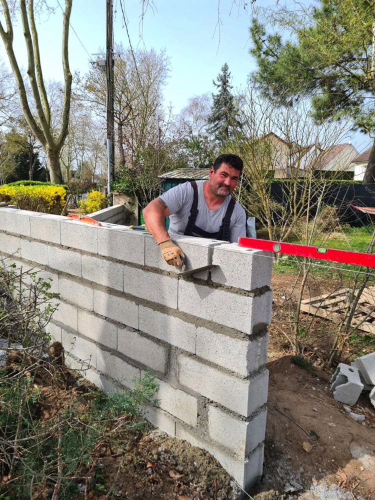 Entreprise maçonnerie Limay 78520 – Création mur d’enceinte Limay 78520